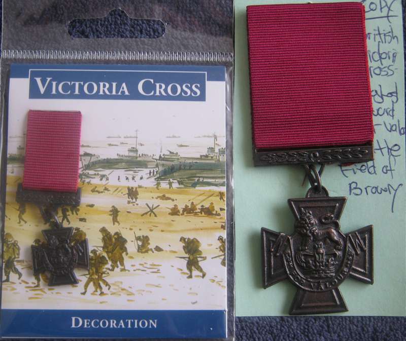 Full Size & Miniature Replica Victoria Cross