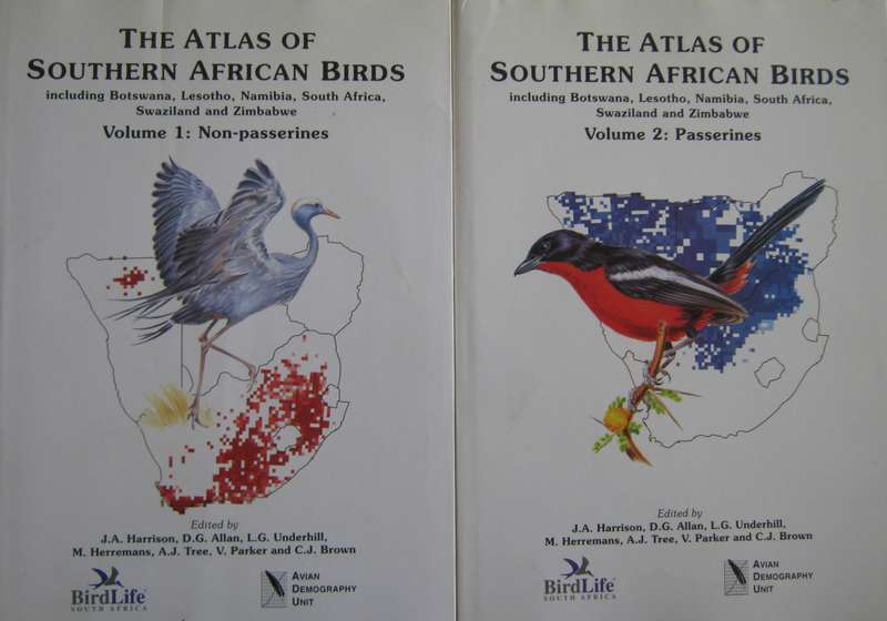The Atlas of Southern African Birds - 2 Volume Set
