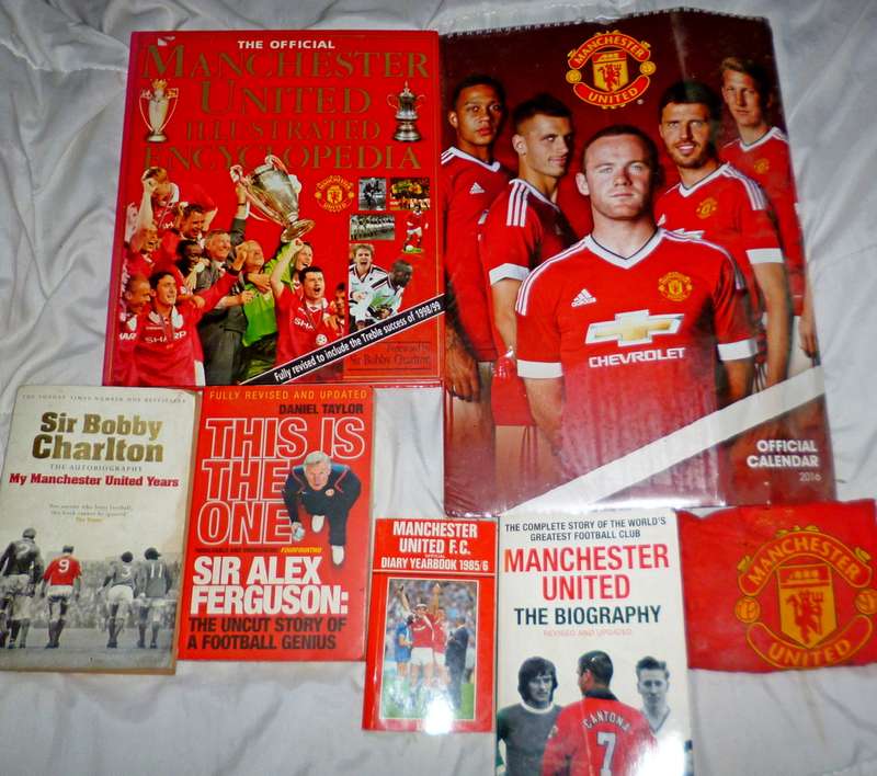 Manchester 7 in one .  4 Books .Calender 2016 plus