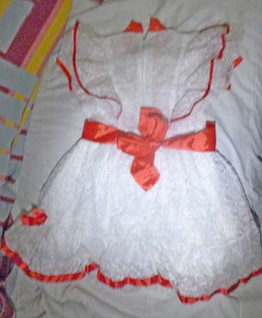 Girls Party Dress    age  7-12