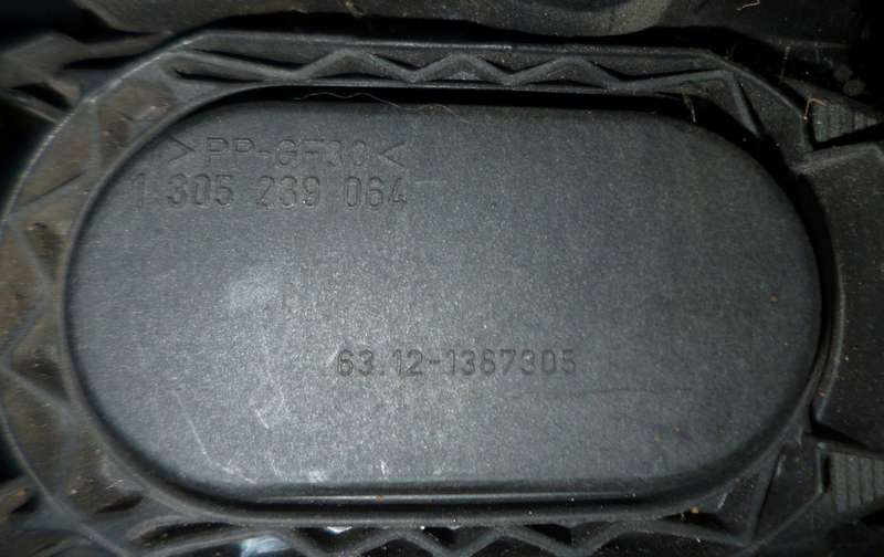 BMW Front Headlight 1997  ?