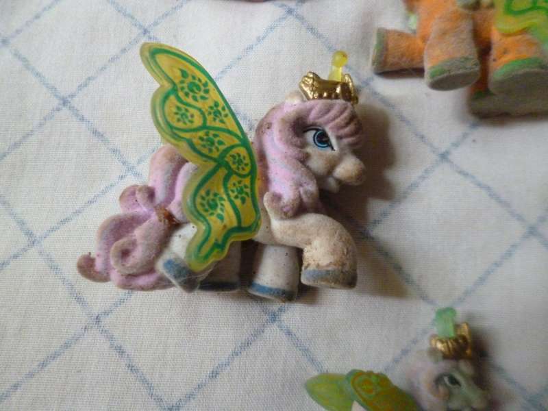 Miniature  Fairy Horses with crowns x7