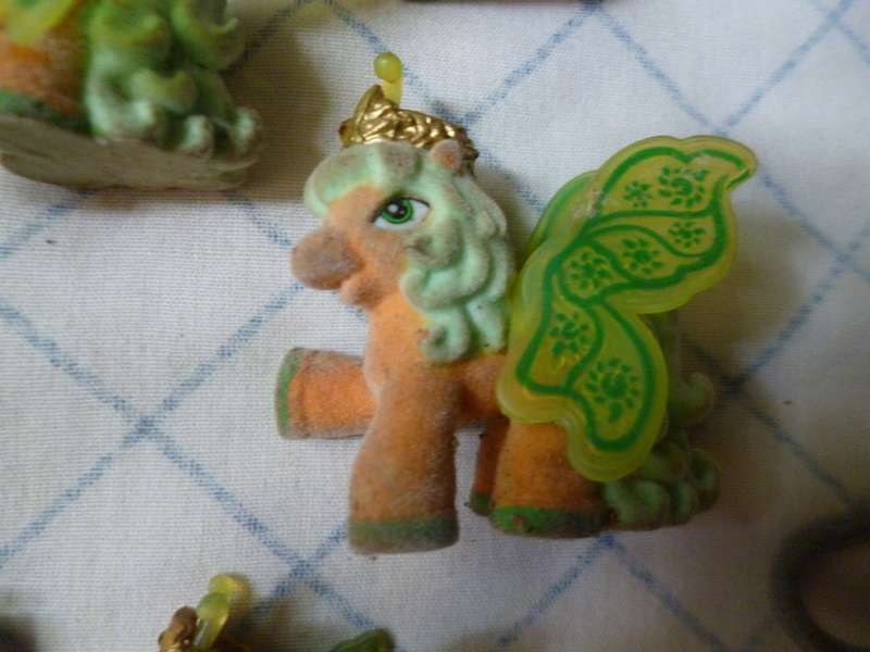 Miniature  Fairy Horses with crowns x7