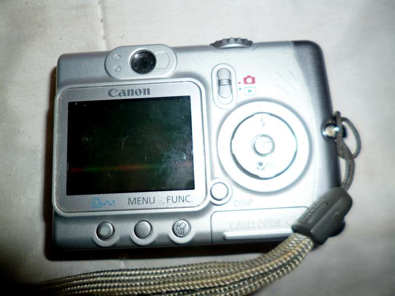 Canon PowerShot A520   Digital Camera