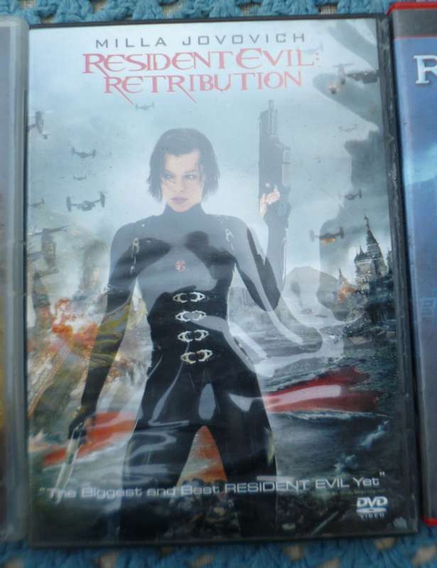 Resident Evil   [ 3 disks ] Evil never dies  Retribution  Apocalypse