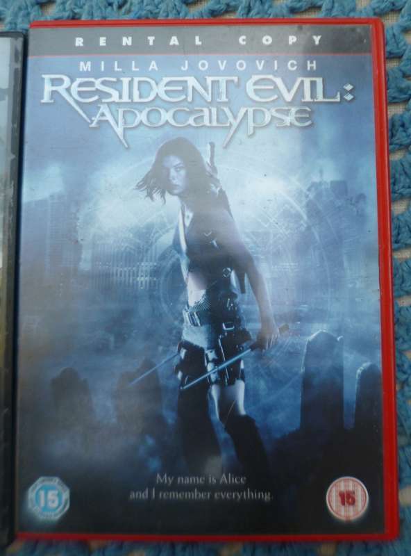 Resident Evil   [ 3 disks ] Evil never dies  Retribution  Apocalypse