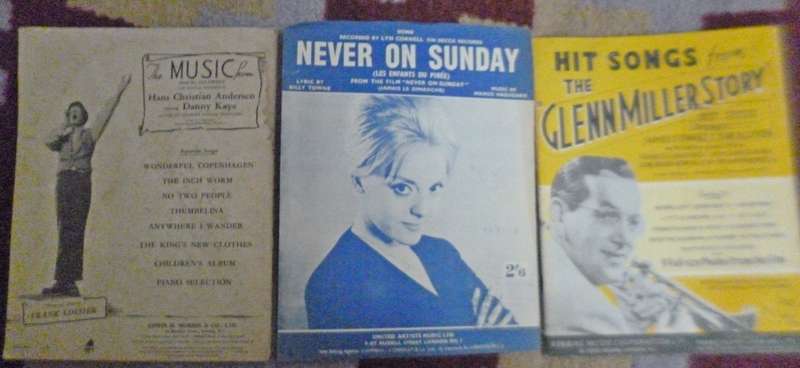 Vintage Music sheet Greats x25