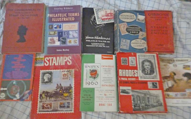 10 Old Stamp  Catalogues / Stamp books