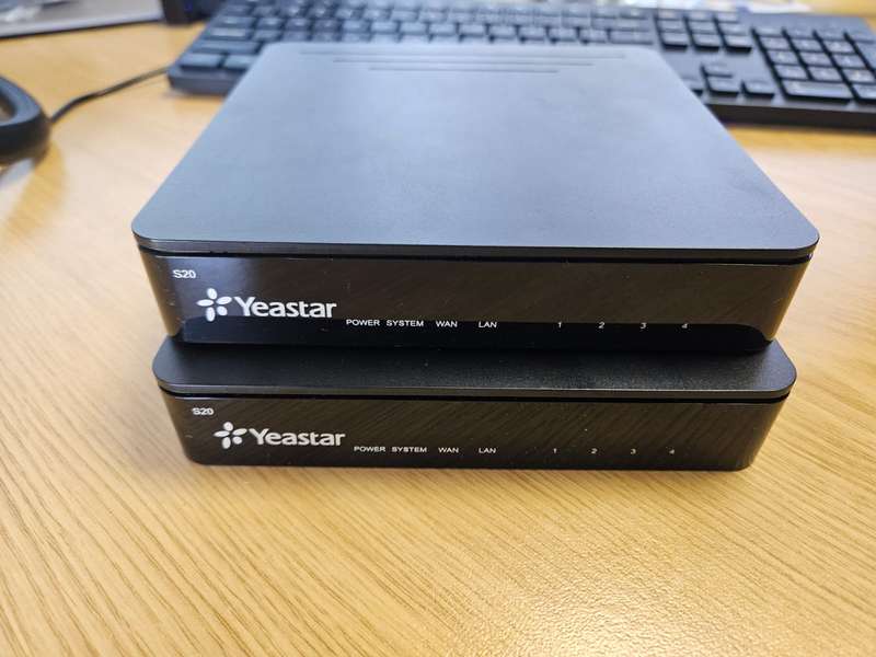 Yeastar S20 VoIP PBX