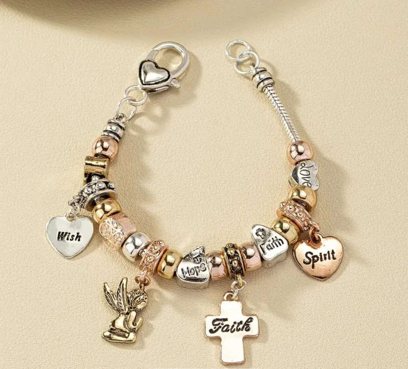 Charm bracelet