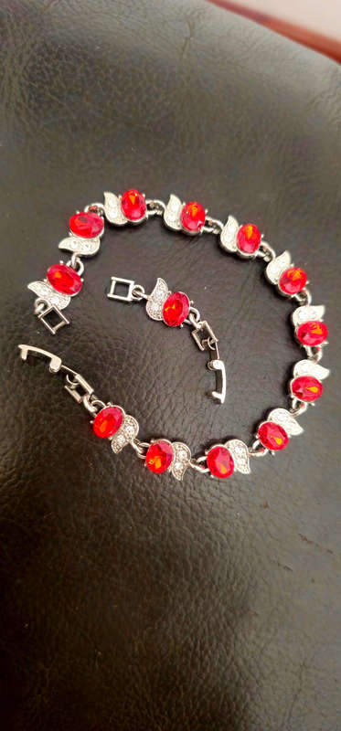 Red Ladies Bracelet