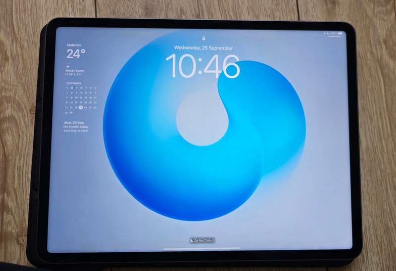 Apple iPad Pro 12.9 (5th Gen) - M1 Chip - 128 GB