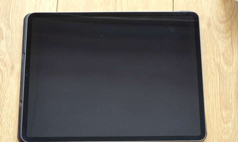 Apple iPad Pro 12.9 (5th Gen) - M1 Chip - 128 GB