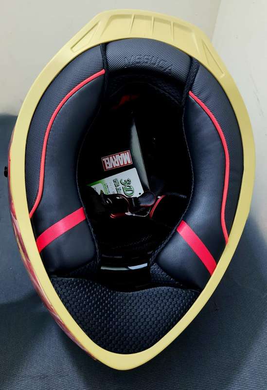 Full Face Ironman Motorcycle Helmet Medium