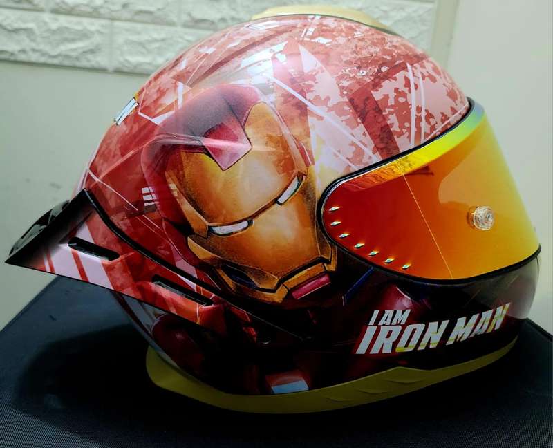 Full Face Ironman Motorcycle Helmet Medium