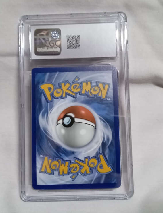 Pokemon Trading Cards Graded 2022 Lost Origin Full Art Pidgeot V 137/196 CGC Gem Mint 10