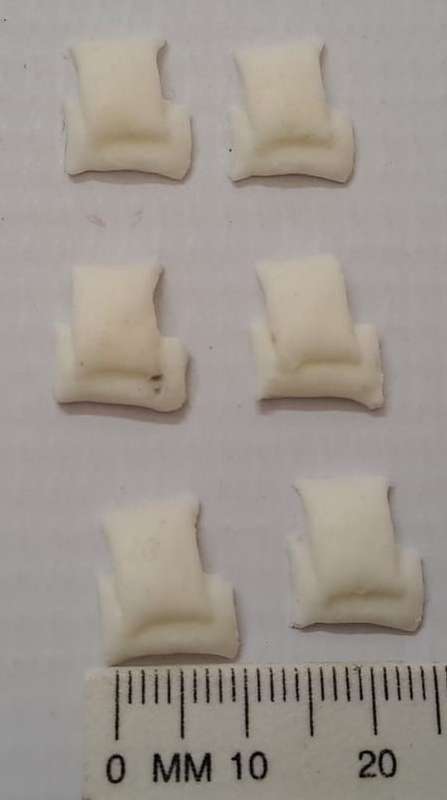 Model Trains N-Scale - 6 x Flour bags (Set of 2) - 11mm x 12mm x 4mm