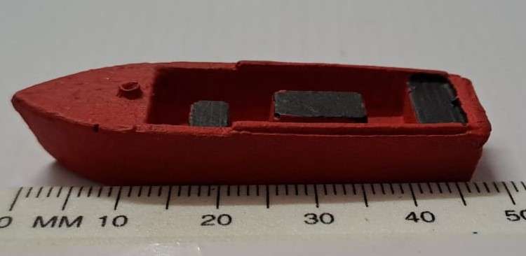 Model Trains HO 1 x Sailboat 2 (Red) - 50mm x 16mm x 7mm
