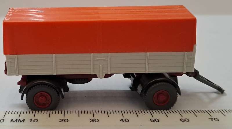Model Trains/Cars HO 1 x Wiking Trailer (White & Orange).