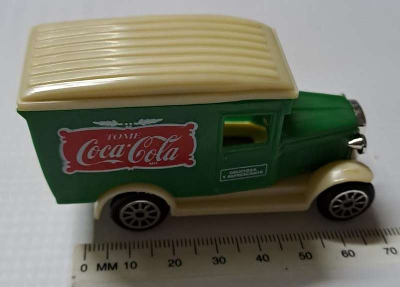 Model Cars 1 x Coke - Coca Cola Diecast & Plastic Model (Green)