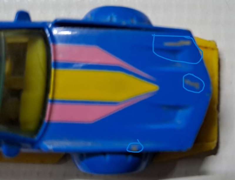 Hotweels Diecast Model Car 1186 MJ, I, NL Mattel 2011 Mad Manga 1/64 scale