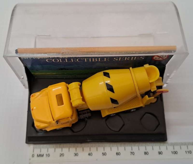Model Trains/Cars HO 1 x Mixer (Still Boxed)