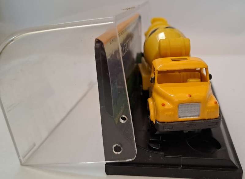 Model Trains/Cars HO 1 x Mixer (Still Boxed)