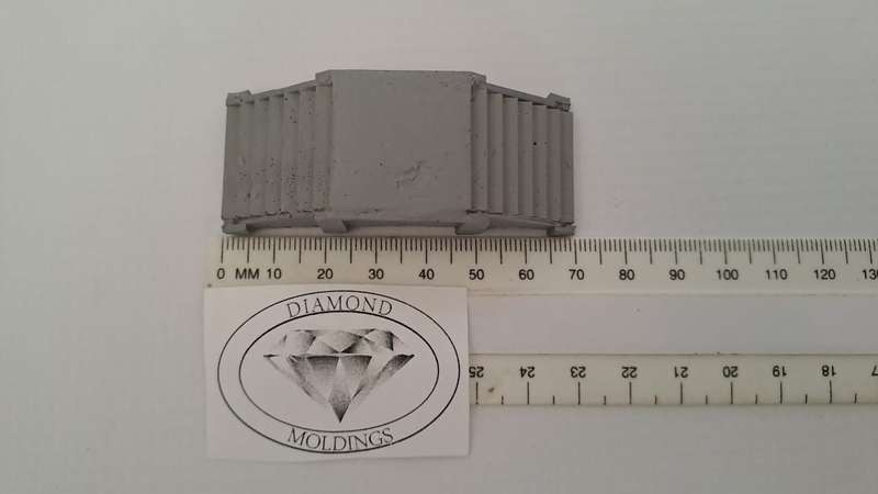 Model Trains HO 1 x Steps - 69mm x 28mm x 17mm