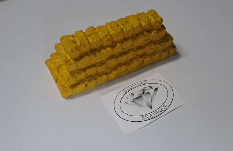 Model Trains HO 1 x Hay Bales Big Long - 100mm x 35mm x 34mm