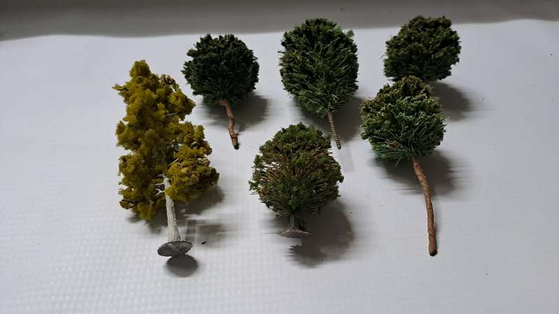Model Trains 1:87 HO - Trees (pack of 6)