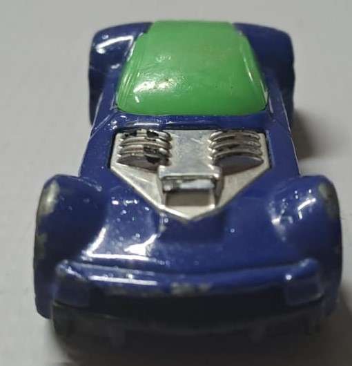 Hot Wheels Diecast Model Car 2000 `Mattel` 1/64 scale