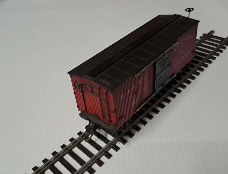 Model Trains HO Western & Atlantic Box Car, with plastic wheels & KD couplers.