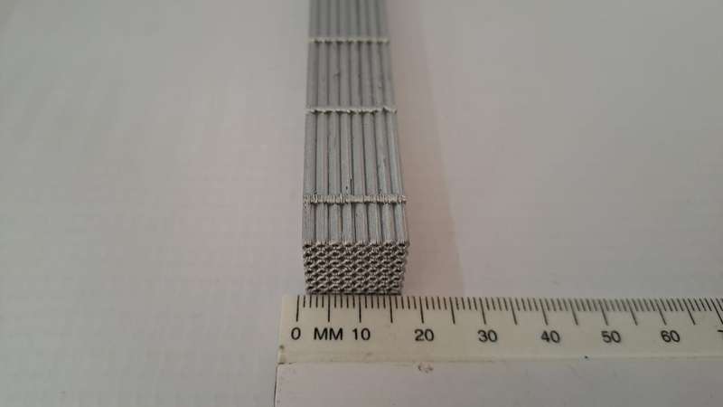 Model Trains N-Scale - 1 x Pipe Bundle (x56) - 95mm x 16mm x 16mm