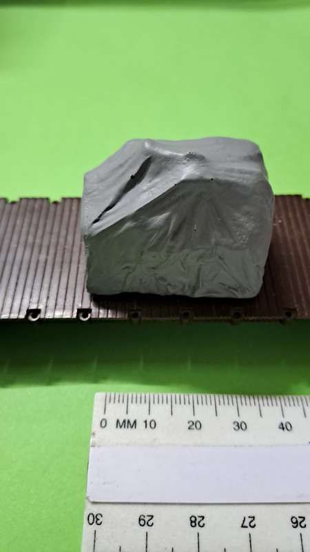 Model Trains 1:87 HO - Load under Tarpaulin (Grey) - 38mm x 26mm x 33mm