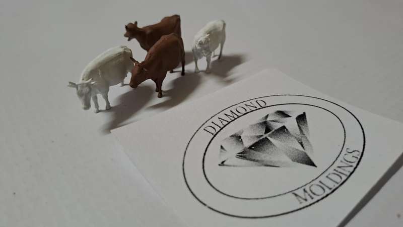 Model Trains 1:87 HO - Animals - Cows (x4)