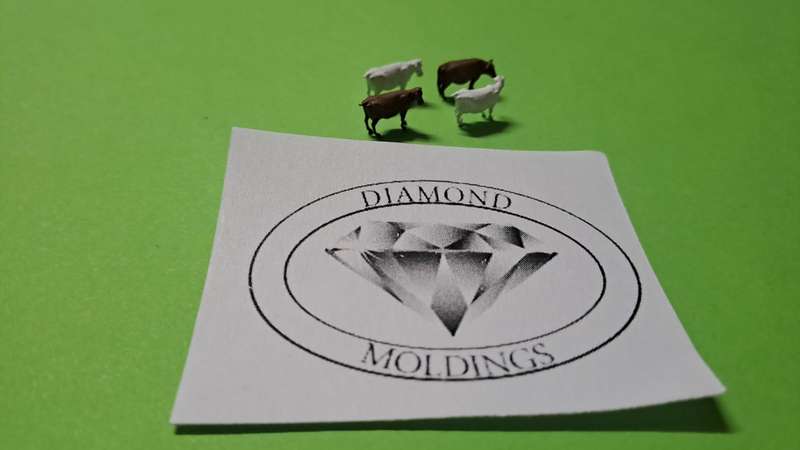 Model Trains N-Scale - Animals - Cows (x4)
