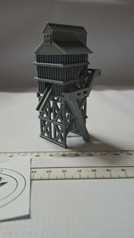 Model Trains N-Scale - 1 x Coal Tower (kit) - 57mm x 55mm x 95mm