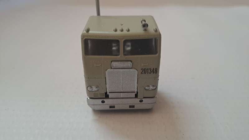 Model Trains/Trucks HO 1 x Walthers REA Express Container & Truck.
