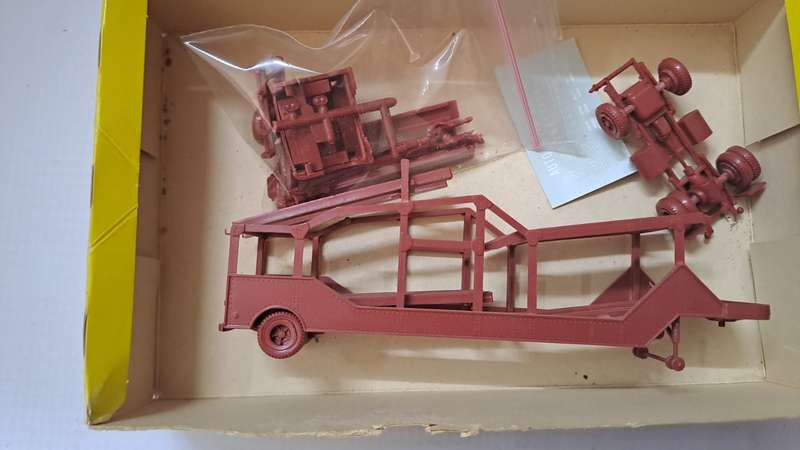 Model Trains/Trucks HO 1 x Heljan Kit Ford Auto Transport Truck. (Half Build)