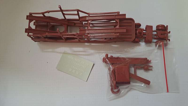 Model Trains/Trucks HO 1 x Heljan Kit Ford Auto Transport Truck. (Half Build)
