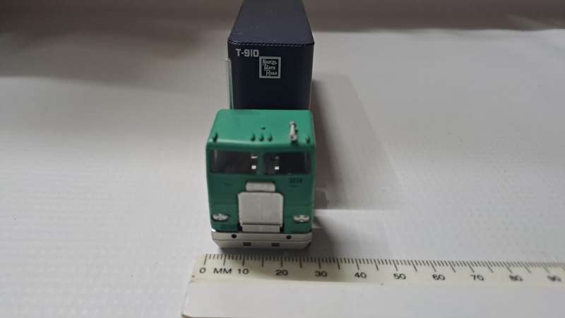 Model Trains/Track HO 1 x Walthers Nickel Plate Road Container Truck.