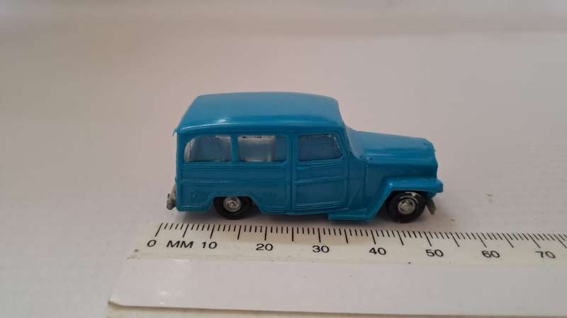 Model Trains/Car 1/88 Scale 1 x Jeep Wagon.
