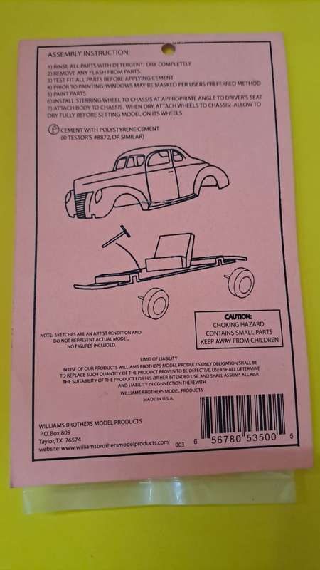 Model Trains/Car 1/87 Scale 1 x 1940 Coupe 2 Door Type F kit.