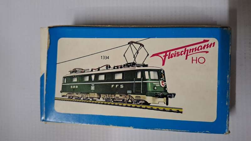 Model Trains HO Fleischmann 1 x Signal.  Boxed. Working