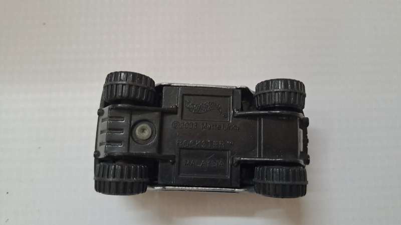 Hot wheels Diecast Model Car 2003 `Mattel` 1/64 scale Rockster.