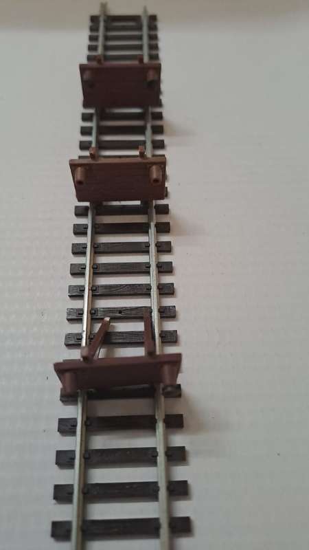 Model Trains HO 3 x End Stops/Buffers. (Plastic, see Pic's)