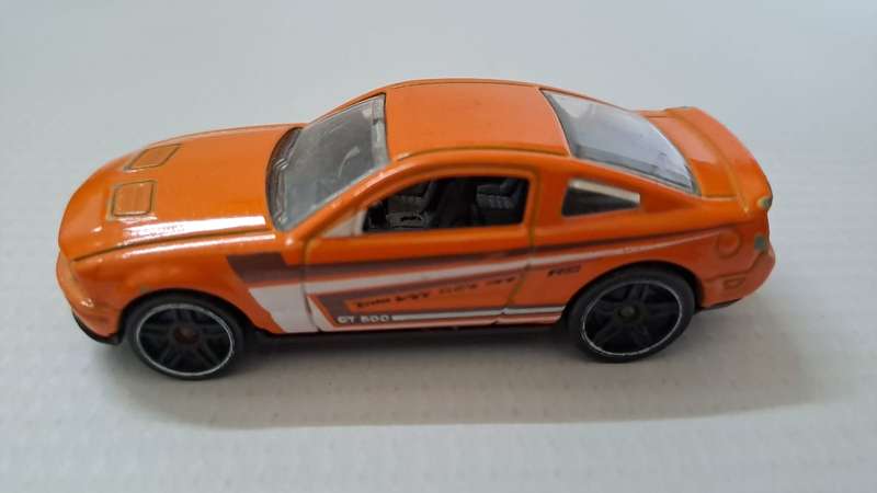 Hot wheels Diecast Model Car GT 500 `Mattel` 1/64 scale.