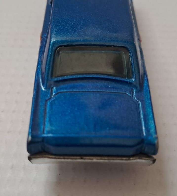 Hot wheels Diecast Model Car 1968 Dodge Dart 2010 `Mattel` 1/64 scale.