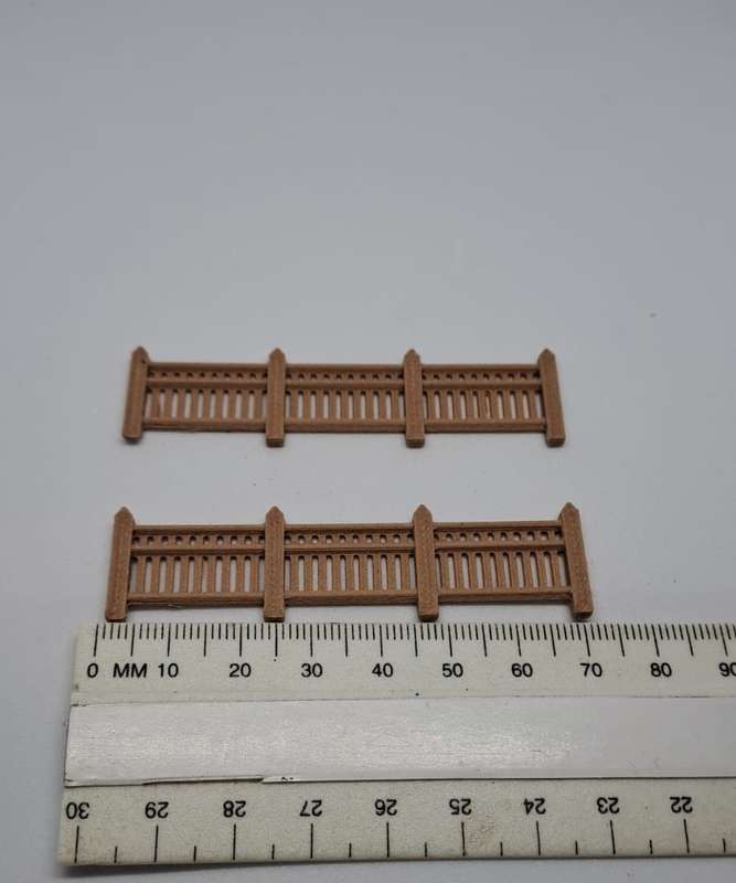 Model Trains HO 1 x Fence looks like wood (Pack of 2) - 70mm x 28mm x 3mm