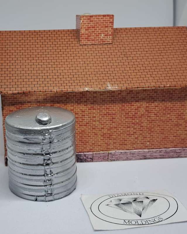 Model Trains HO 1 x Water Reservoir Tank Taller - 42diameter x 50mm
